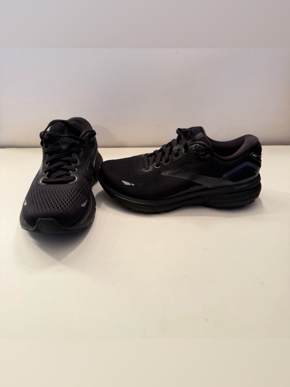 Brooks Women’s Black Ghost Running Shoes